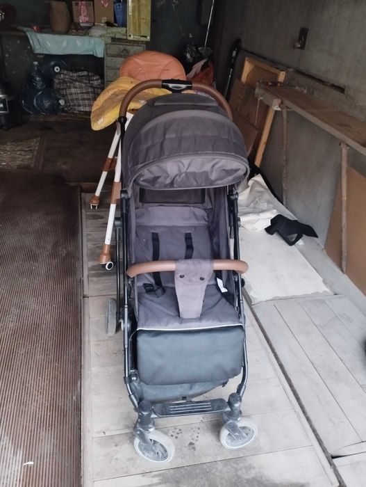 Коляска детская хорошем состоянии