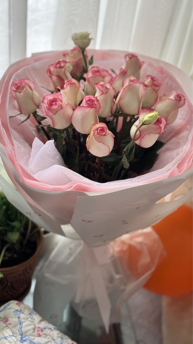 Цветы  15 шт свежие