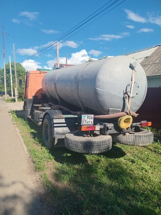 Продам асенизатор 8 куб МАЗ