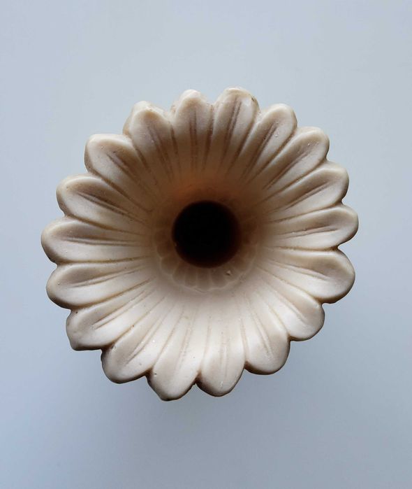 Vază decorativă, Dimensiuni : Înățime 21 cm, Greutate 927 g