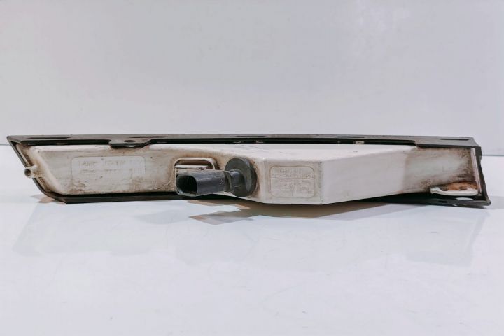 Semnalizare  cu ornament stanga 3C0953041J Volkswagen VW Passat B6