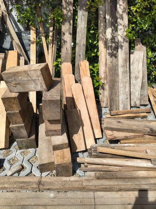 Materiale de construcții rămase