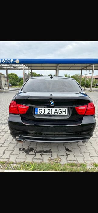 Vand BMW E90 2011 184 cp de fabrica