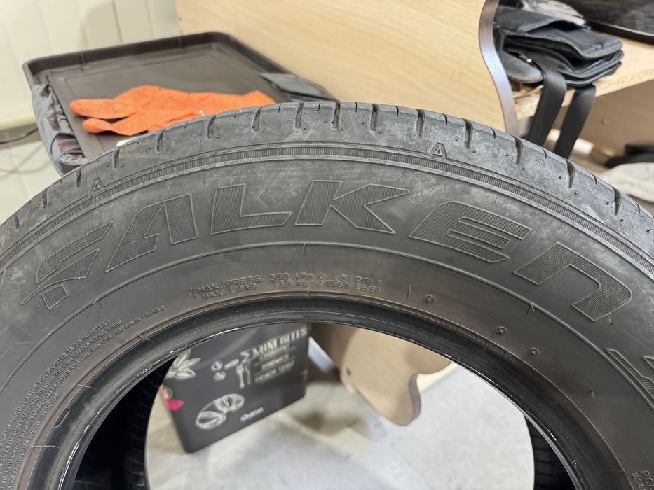 Автомобилни гуми 215 65 15 Falken