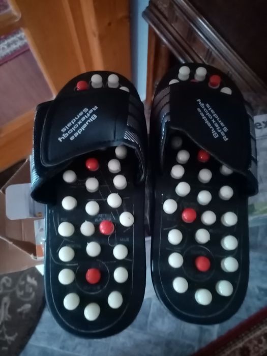 Papuci pentru masaj