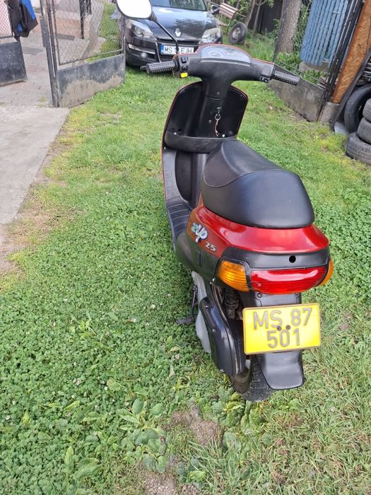 Scuter Piaggio Zip 49 cmc