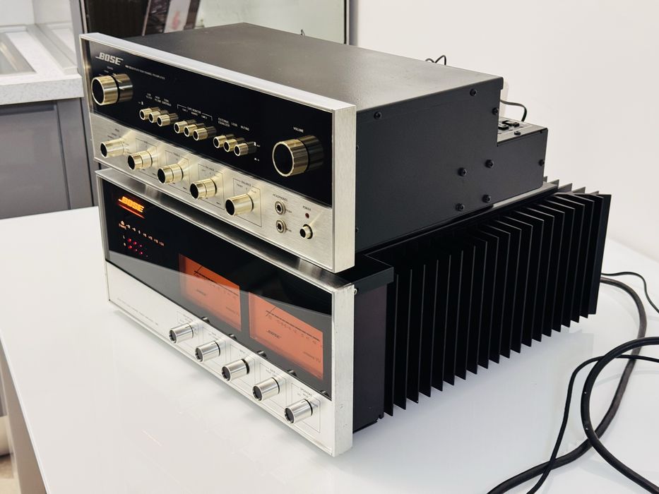 Set amplificator+preamplificator BOSE 1801+4401, 250W/canal 8ohmi,38KG