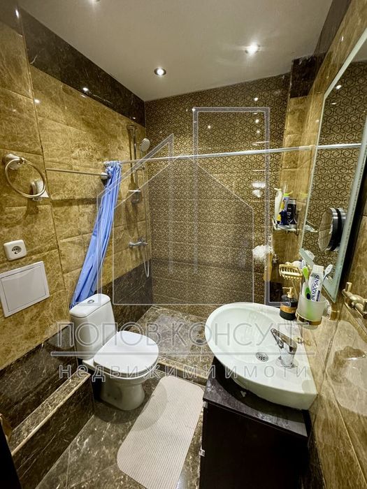 Продава се Тристаен апартамент в Пловдив, Кючук Париж - 109 кв.м за 1559 €/кв.м - Снимка #5