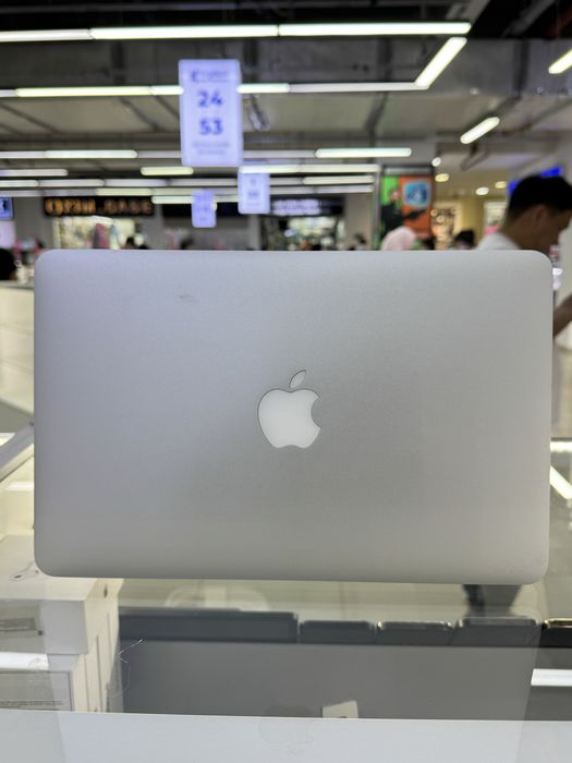 MackBook Air core i5
