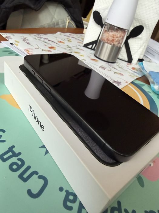 Apple iPhone 15 Pro 256GB Titanium Black