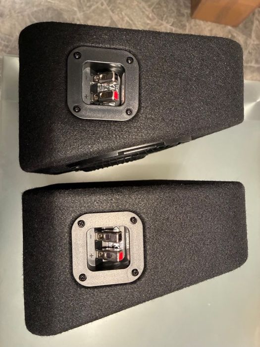 2xSubwoofer Kicker 48TCWRT672