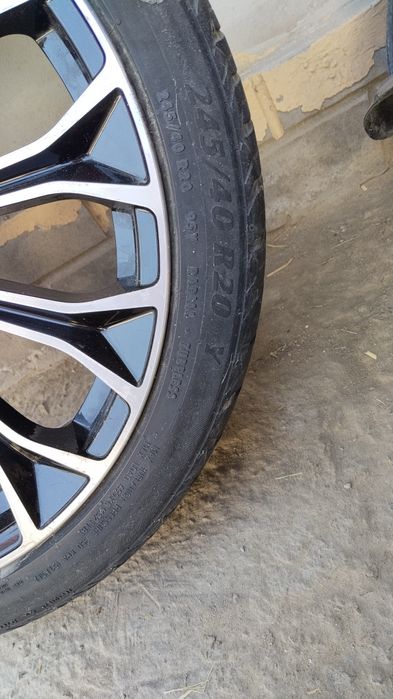 Diska va balon 245/40 R20