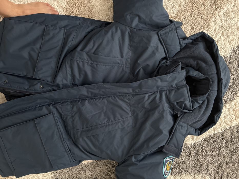 Продам бушлат новый