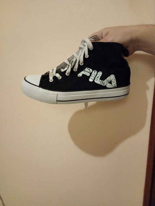 Уникални Оригинални кецове Фила 42 номер