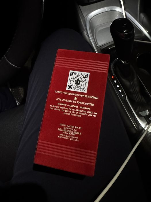 Продам парфюм Scandal