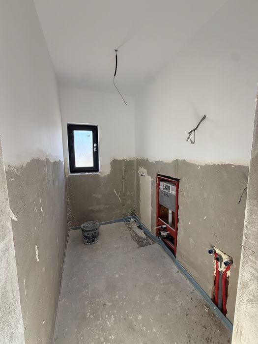 Duplex la Sanandrei ,3 dormitoare,living,bucatarie ,2 bai ,hol si terasa acoperita la pretul de 129500 euro neg direct de la propietar nr  0745758440