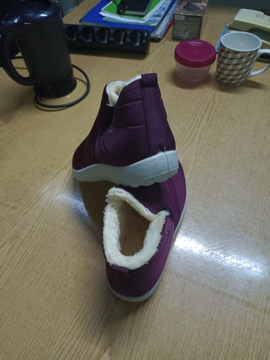 Продам ботинки,новый.