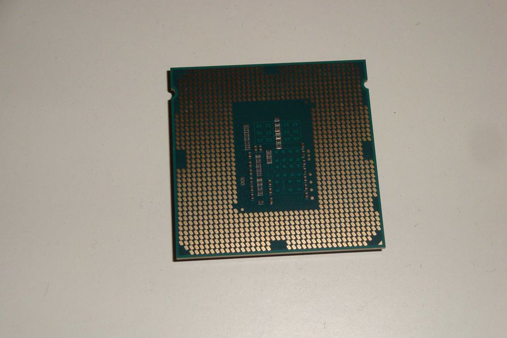 Procesor Intel Core i3 4130T 2.9Ghz Haswell 1150 35W TDP + cooler nou