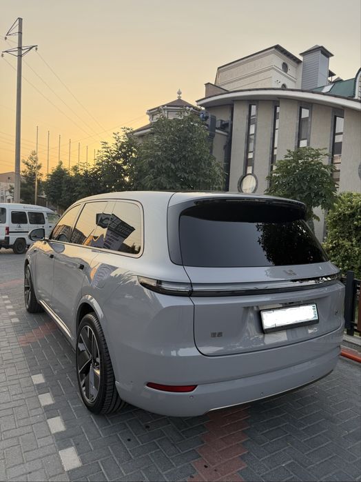 Lixiang L9 ultra restyling