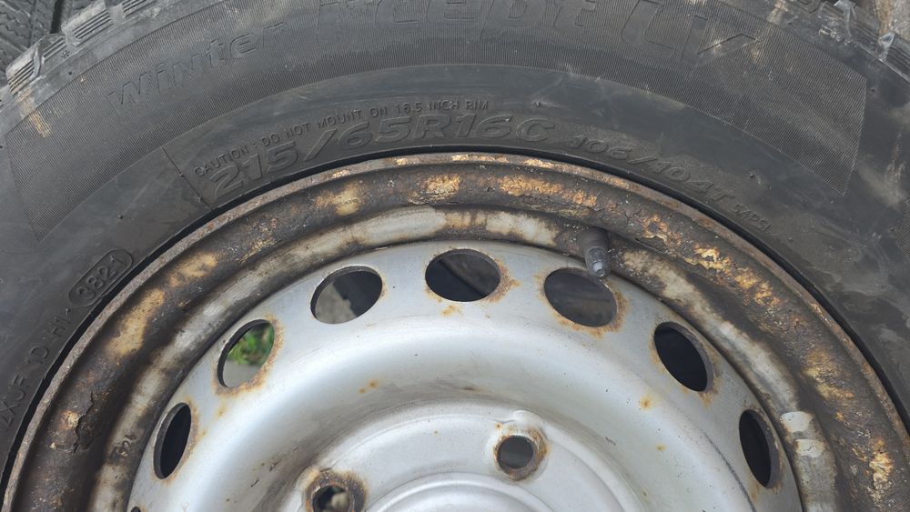 Vind anvelope de ford tranzit