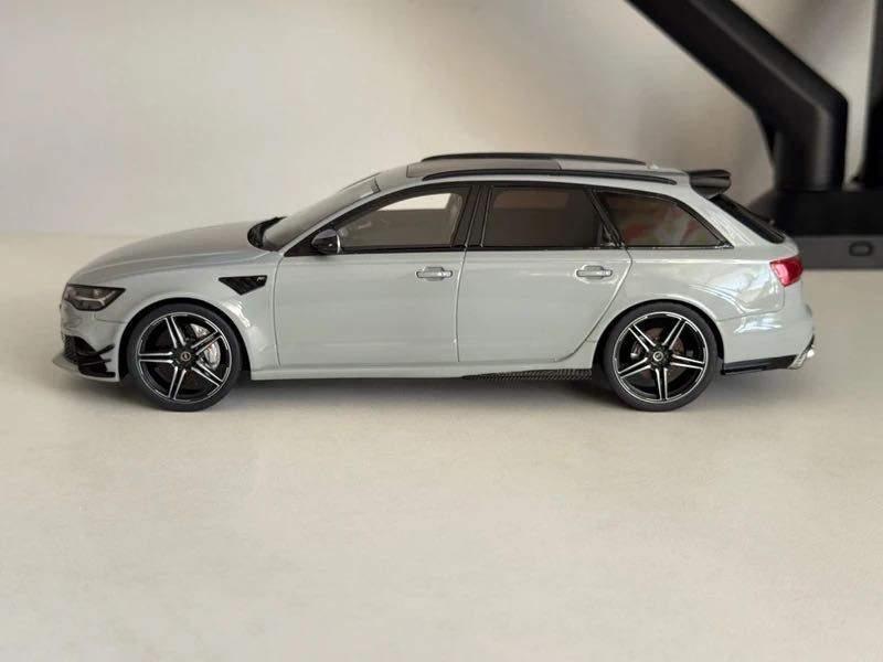 Macheta Audi RS6-R C7 ABT 120 Years Avant 1:18 GT Spirit GT158