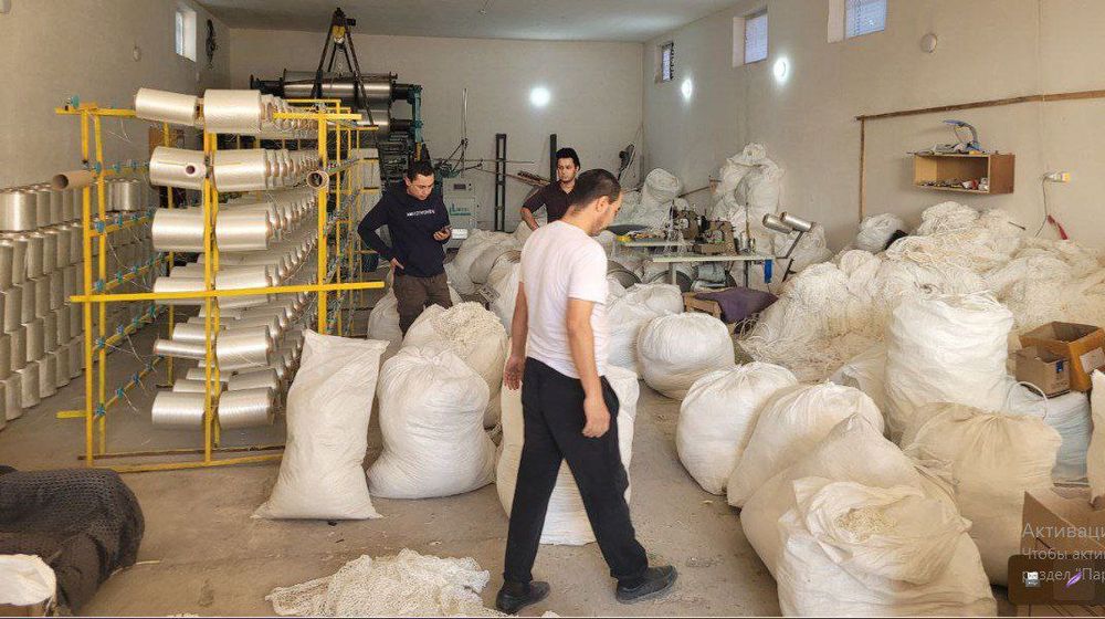 Садок для разведения рыбы. Балки бокиш кафаслари