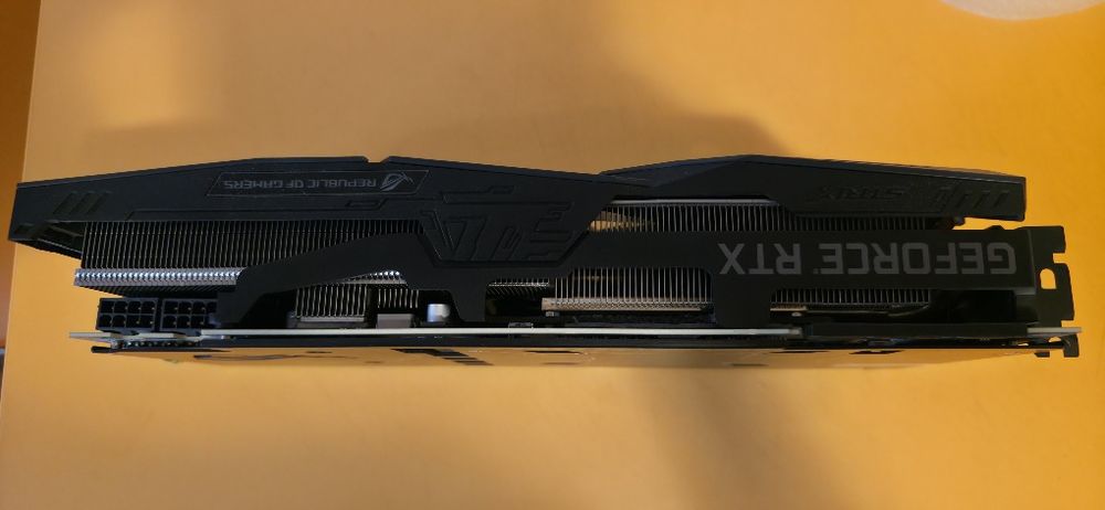 Rtx 2080 super Asus rog