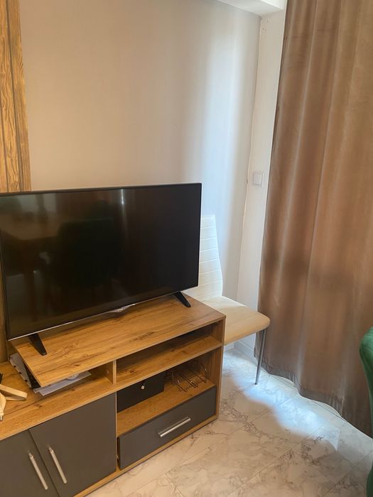 Дава се под наем Тристаен апартамент в Варна, ВИНС - 75 кв.м за 561 € - Снимка #3