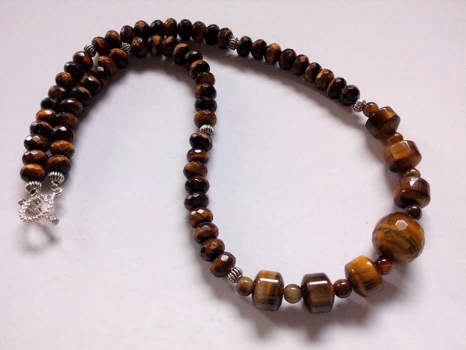 colier pietre naturale ochi de tigru,clasic,elegant