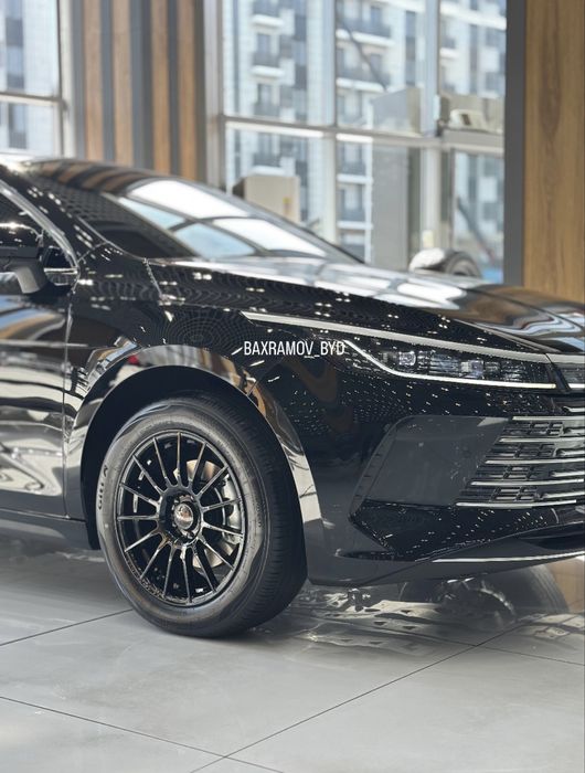 CHAZOR Flagship 2025