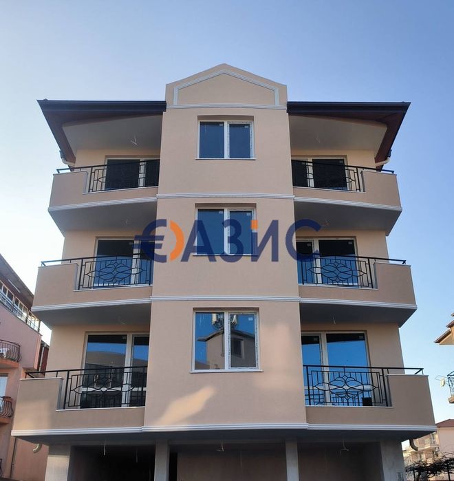 Продава се Тристаен апартамент в с. Равда, Област Бургас - 78 кв.м за 1398 €/кв.м - Снимка #12