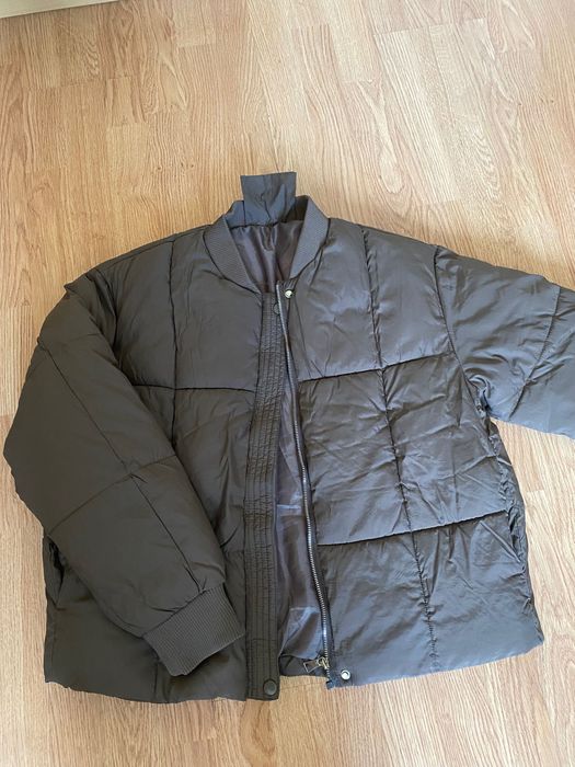 Зимно кафяво яке