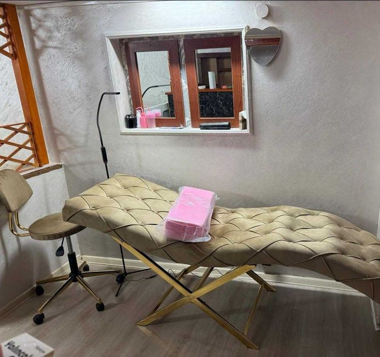 Легло за мигли и микроблейдинг.Безплатна доставка