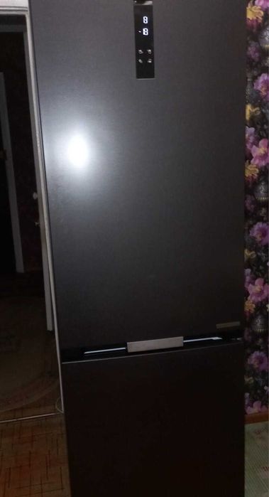 холодильник  GRUNDING