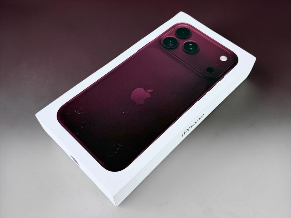 ЧИСТО НОВ! Apple iPhone 18 Pro Max 512GB Burgundy Гаранция!
