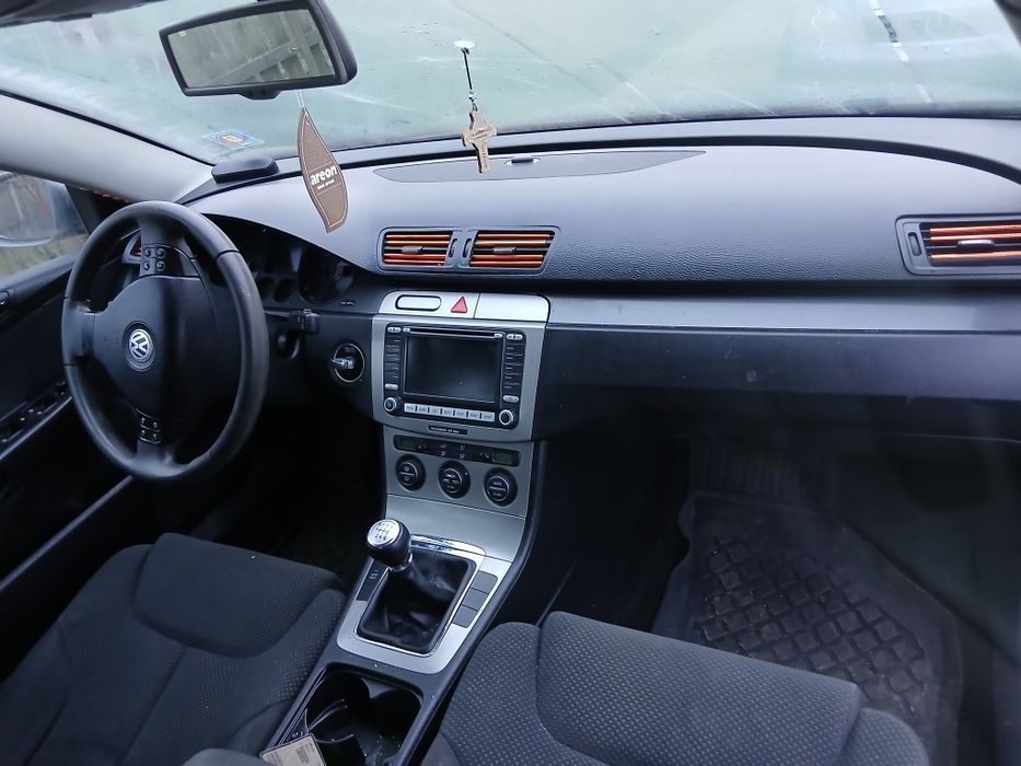 Plansa bord completa vw Passat B6(2006) break 2.0 tdi