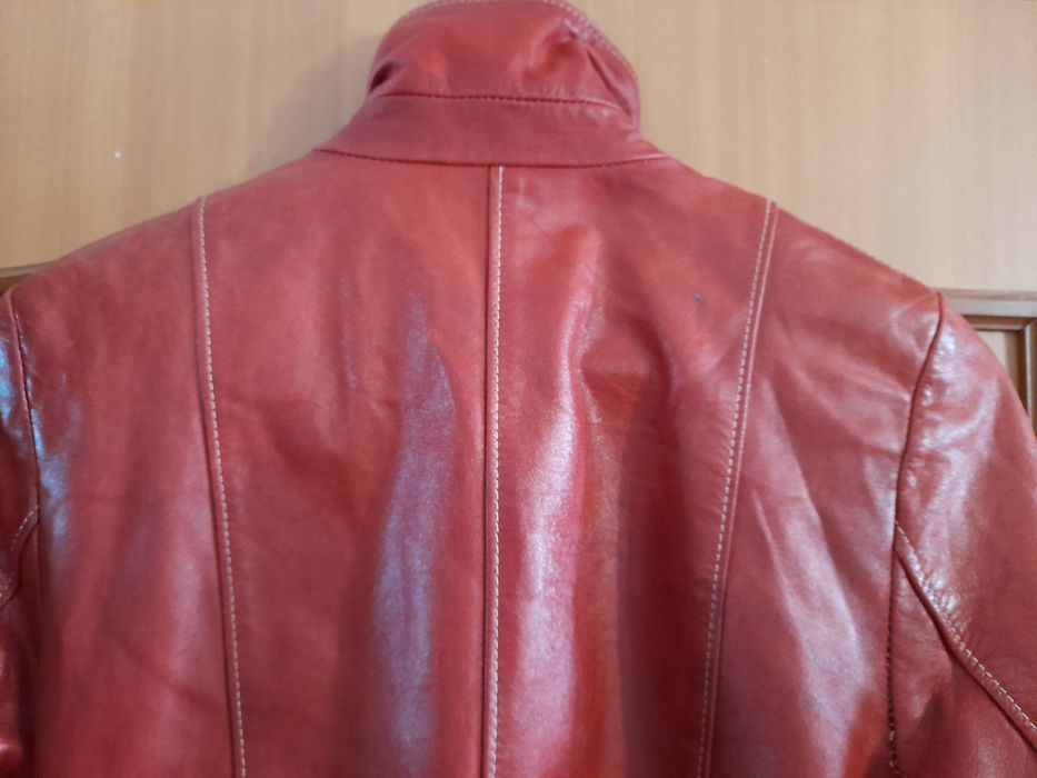 Женский кожанный плащ .