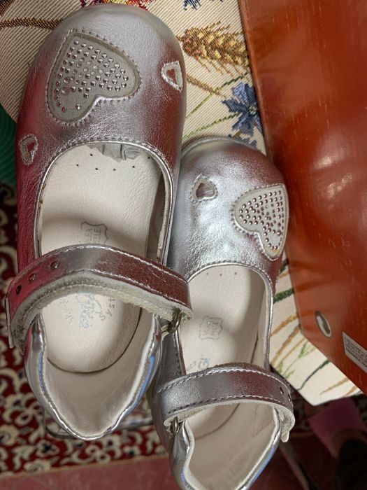 Детски обувки и ботушки 24 номер