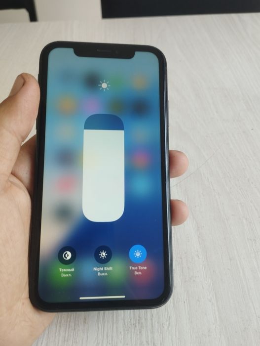 iPhone XR 128 xotira 78 yomkist