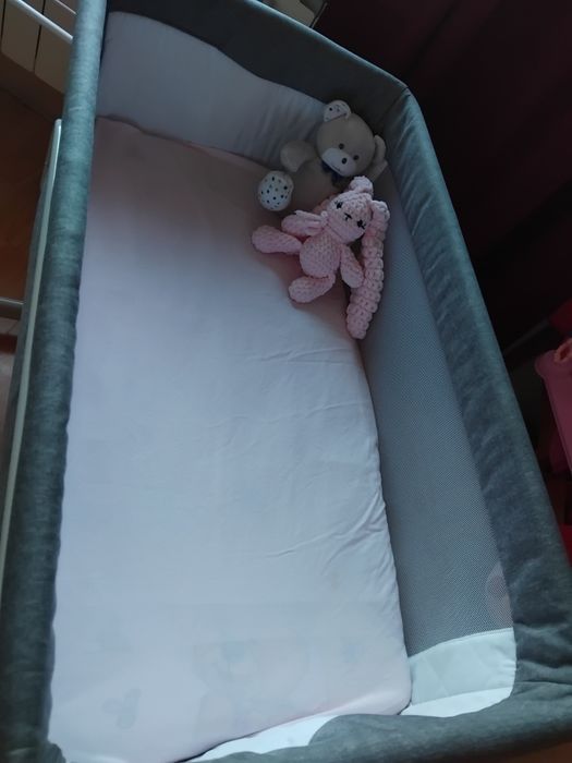 Кошара next to me