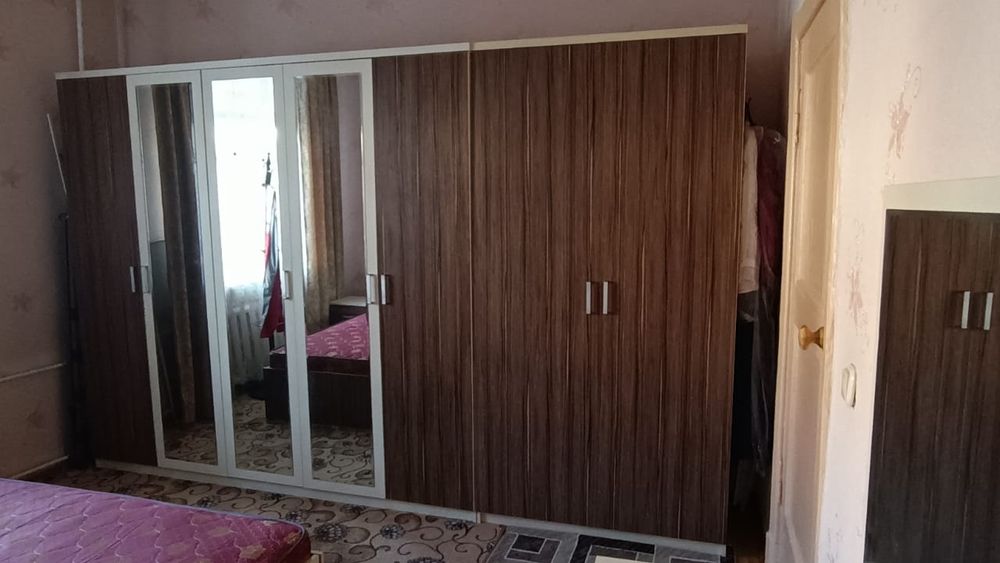 Спальный гарнитур