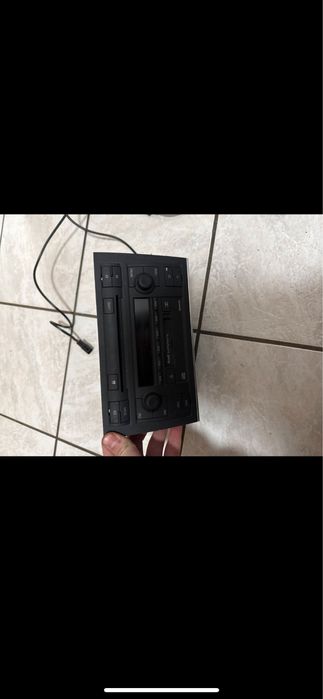 Audi radio cd player symphony + yatour media adapter