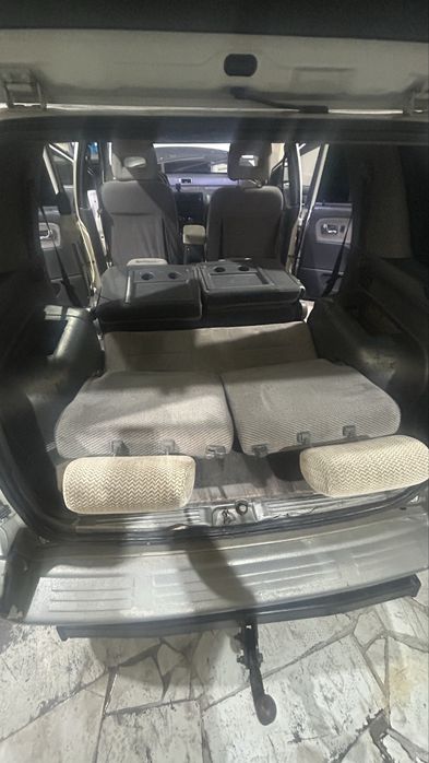 Mitsubishi Space Wagon 1993 год