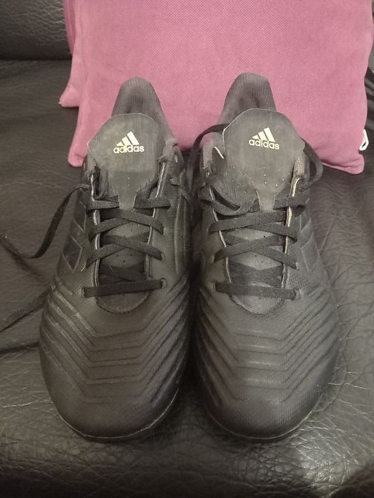 Бутонки Adidas PREDATOR