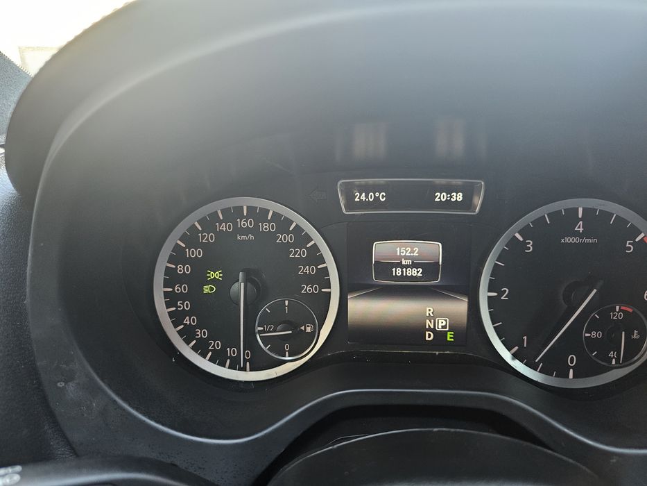 Infiniti q30s,an 2016