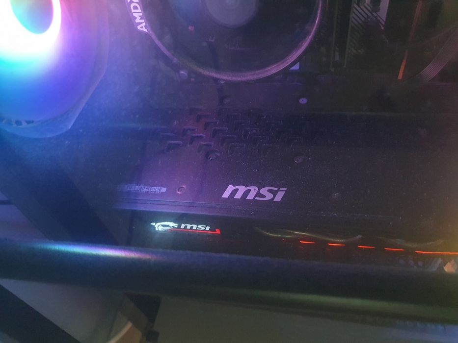 Продавам геймърски компютър Ryzen 5 3600 / GTX 1060 6GB / 16GB RAM