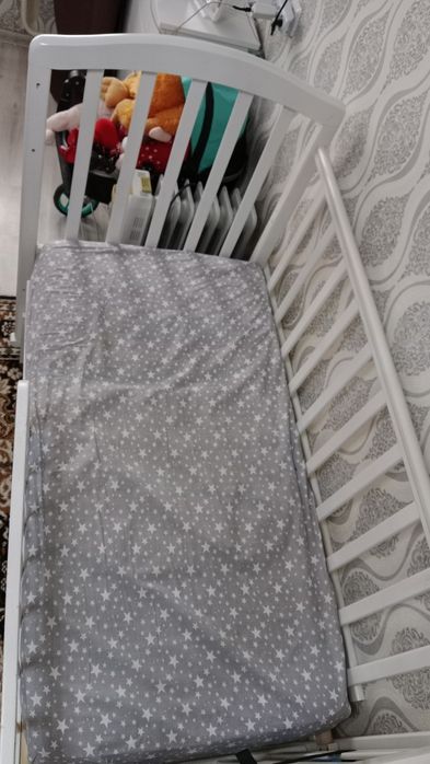 Продам детскую кроватку