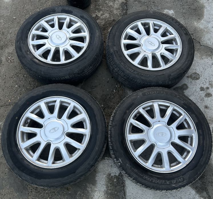 Продам летние шины с дисками