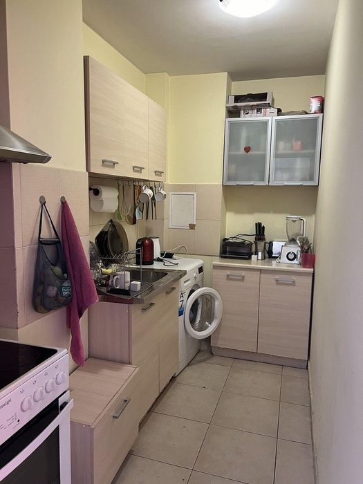 Дава се под наем Двустаен апартамент в София, Център - 63 кв.м за 613 € - Снимка #2