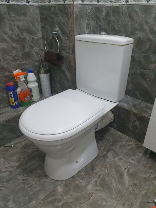 Унитаз б/у, отдам даром